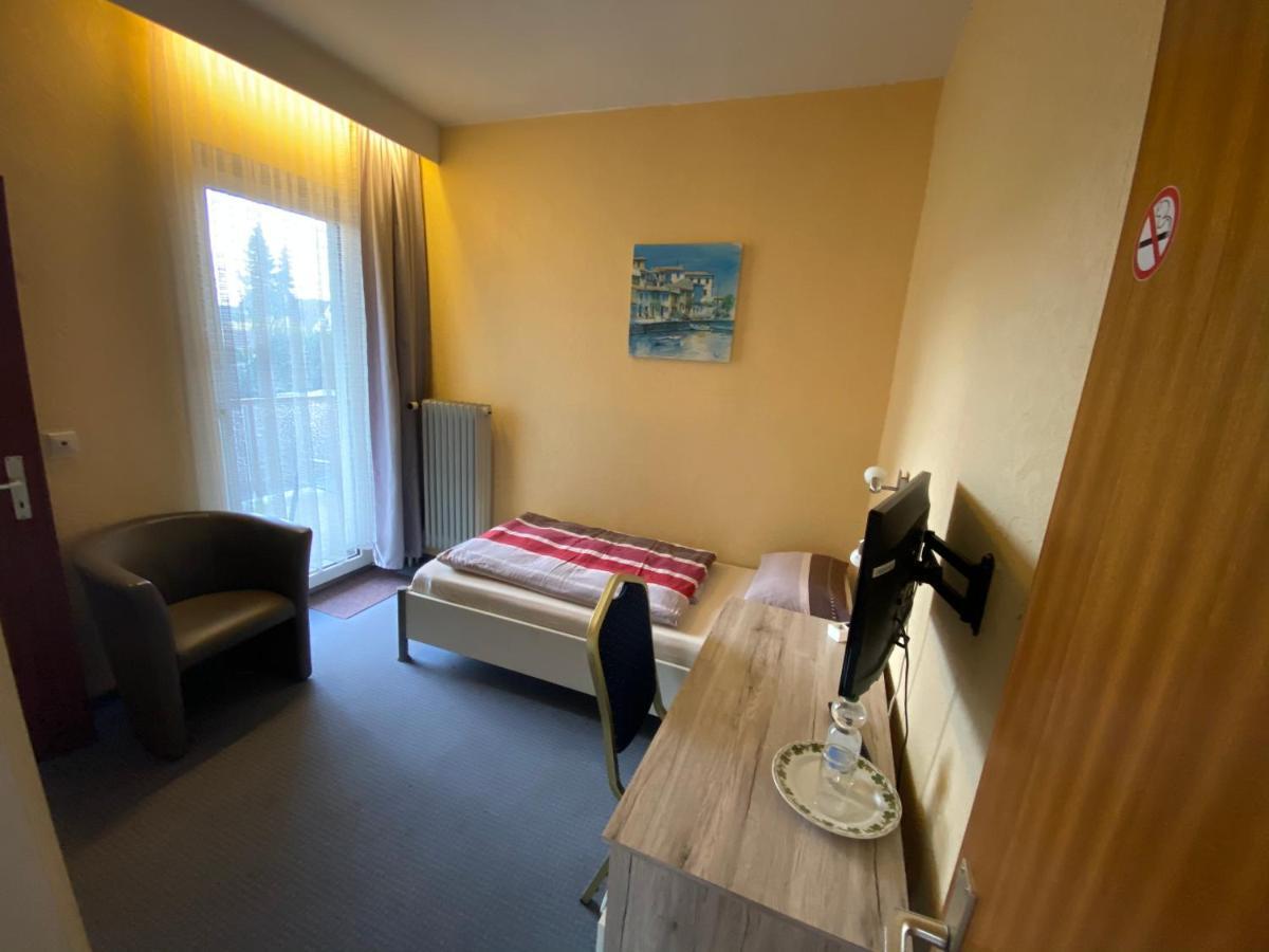 Hotelpension Am Thermalbad Bad Nenndorf Dış mekan fotoğraf